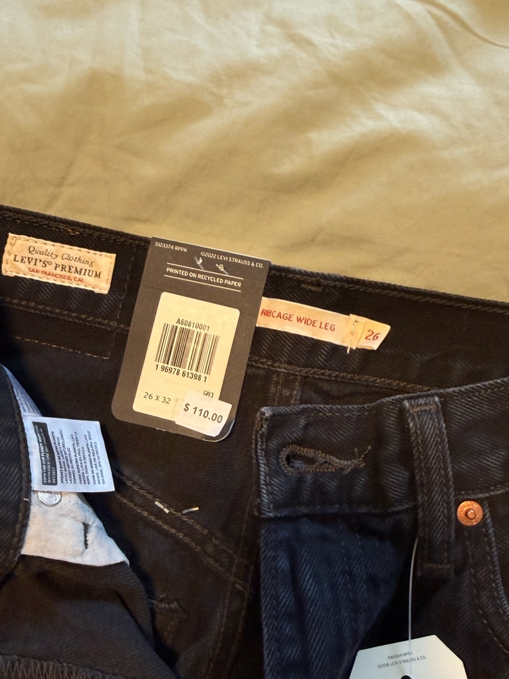 Levi’s Ribcage Wide NWT - Picture 6 of 6